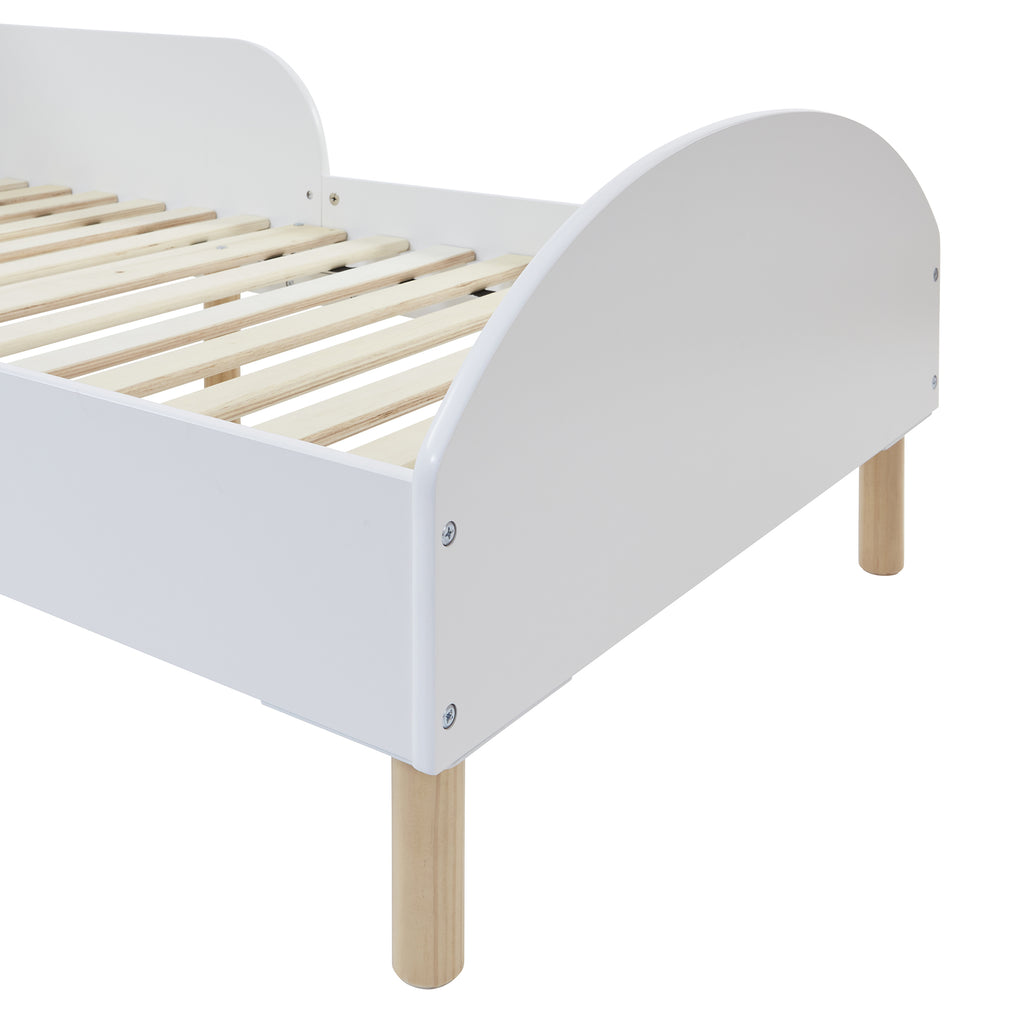 LHT11043-white-toddler-bed-close-up-2