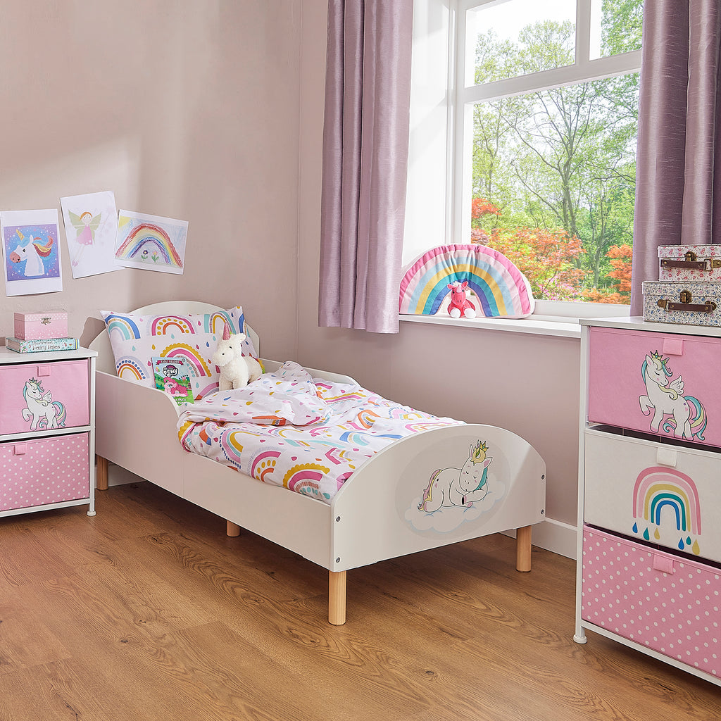 LHT11043UNI-kids-unicorn-toddler-bed-lifestyle-1