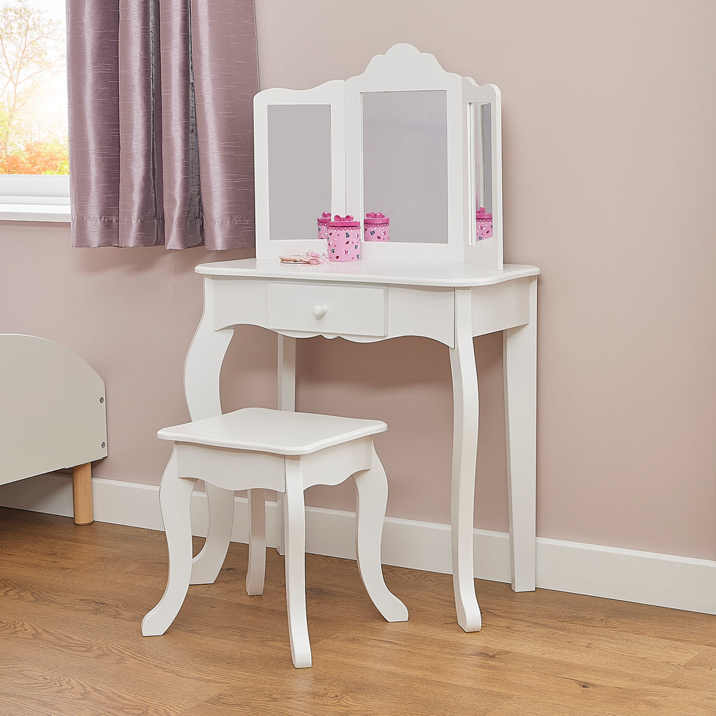      LHT6639-kids-vanity-table-with-stool-lifestyle-2
