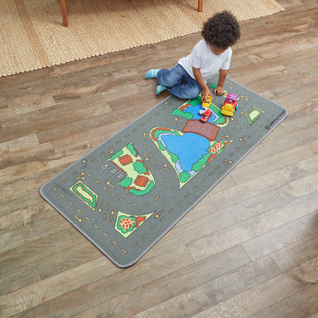    LC966-kids-themed-play-mat-lifestyle-leo-1