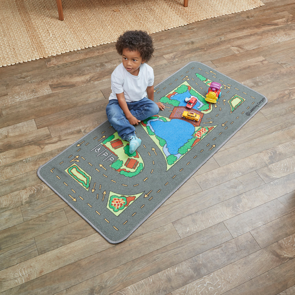    LC966-kids-themed-play-mat-lifestyle-leo-2