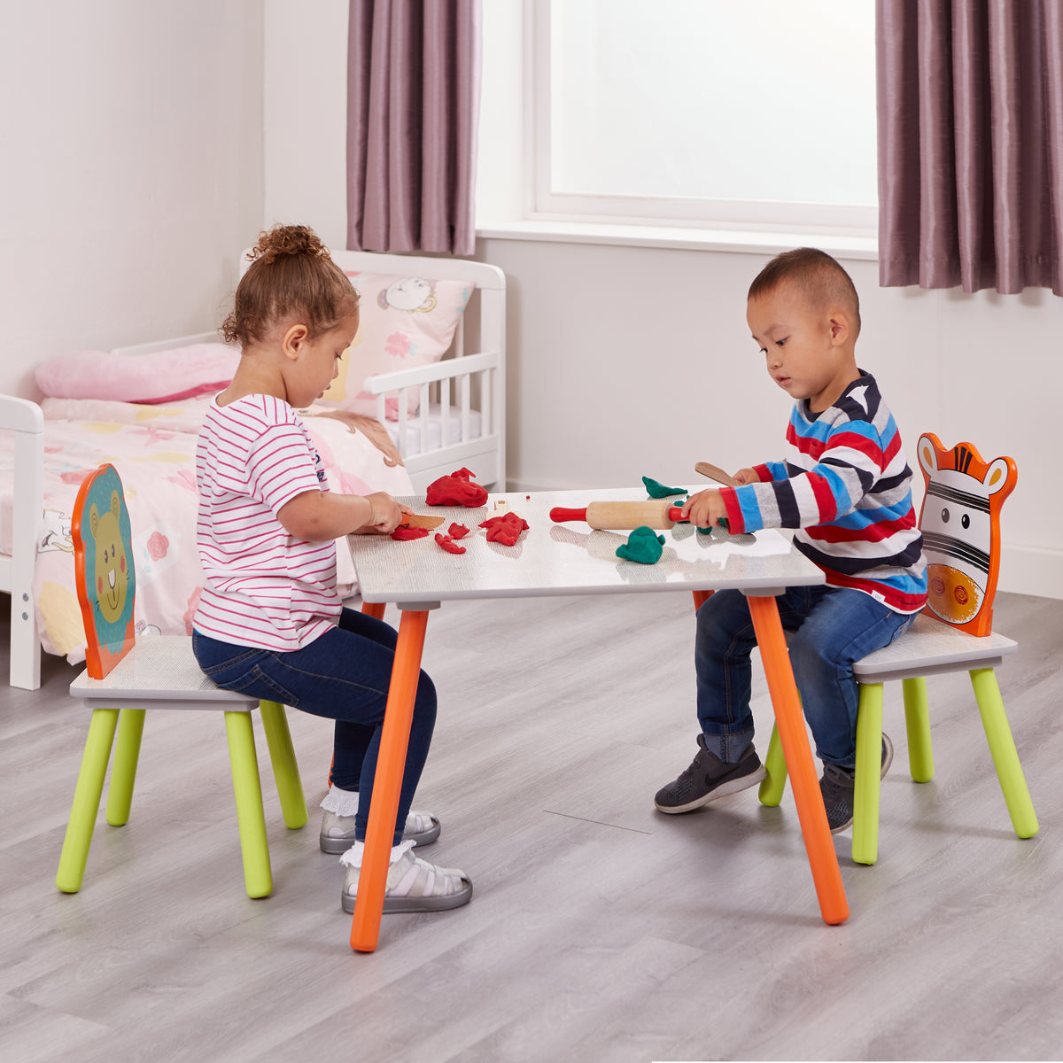 Lion and Zebra Table and Chairs | Liberty House Toys